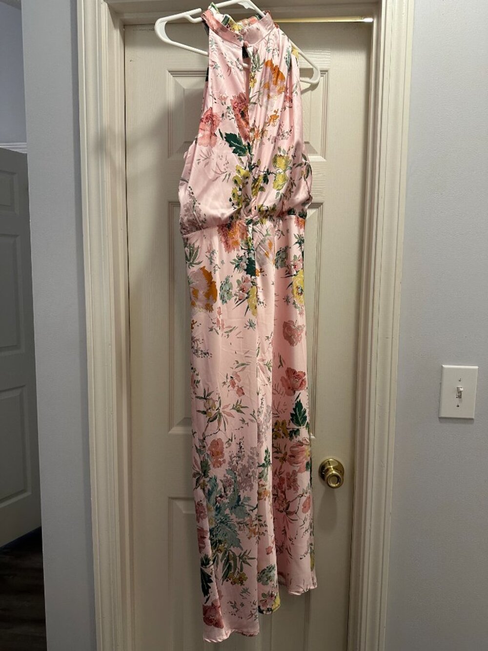 Petal & Pup Anabelle Halter Neck Midi Dress Size Medium - Picture 7 of 7